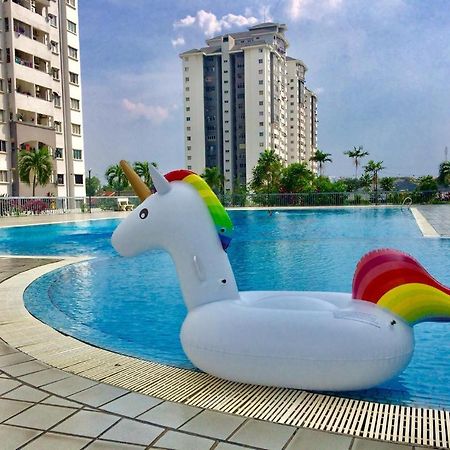 קואלה לומפור Suria Kipark Damansara 3R2B 950Sq Ft Apartment מראה חיצוני תמונה