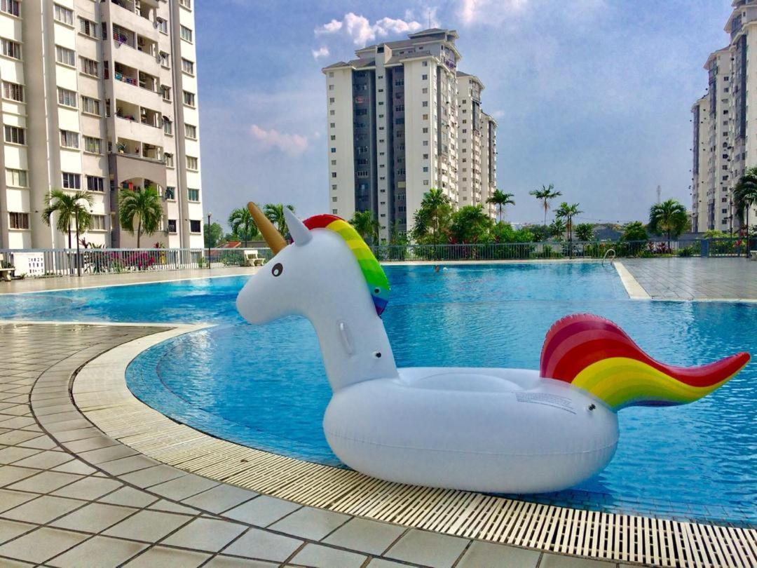 קואלה לומפור Suria Kipark Damansara 3R2B 950Sq Ft Apartment מראה חיצוני תמונה