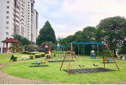 קואלה לומפור Suria Kipark Damansara 3R2B 950Sq Ft Apartment מראה חיצוני תמונה